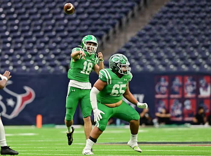 Silsbee vs Cuero December 2, 2022 Photo-Tom Dendy55